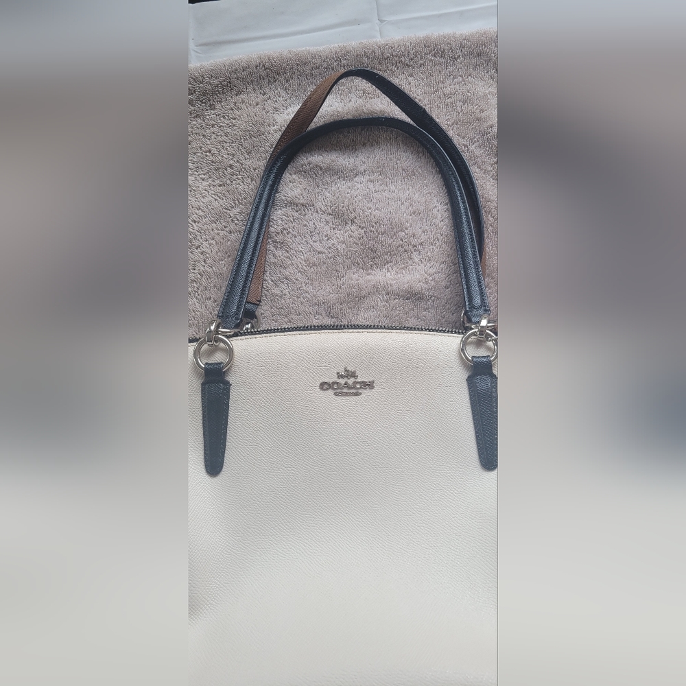 Coach Shoulder Bag